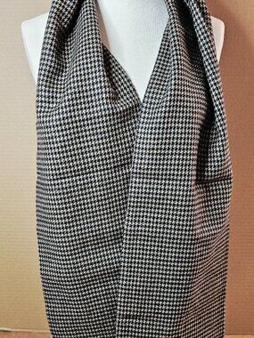 Vintage Wool Houndstooth Scarf - Classic Black & Gray - 58"
